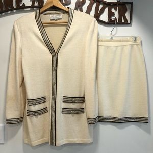 ST JOHN evening set jacket and skirt